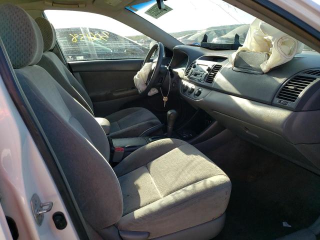 Photo 5 from auction – 2004 TOYOTA CAMRY LE with VIN 4T1BE32K94U348464