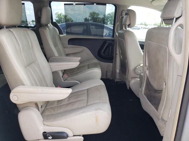 Photo 6 from auction – 2011 CHRYSLER TOWN & COU with VIN 2A4RR8DG4BR607914