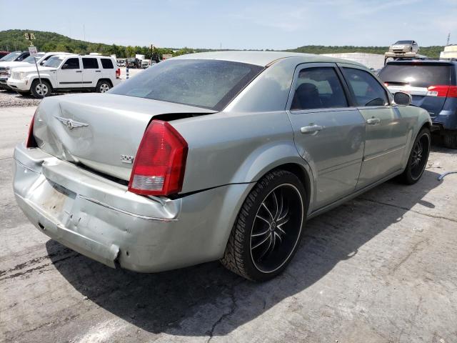 Photo 4 from auction – 2005 CHRYSLER 300 TOURIN with VIN 2C3AA53G85H528612
