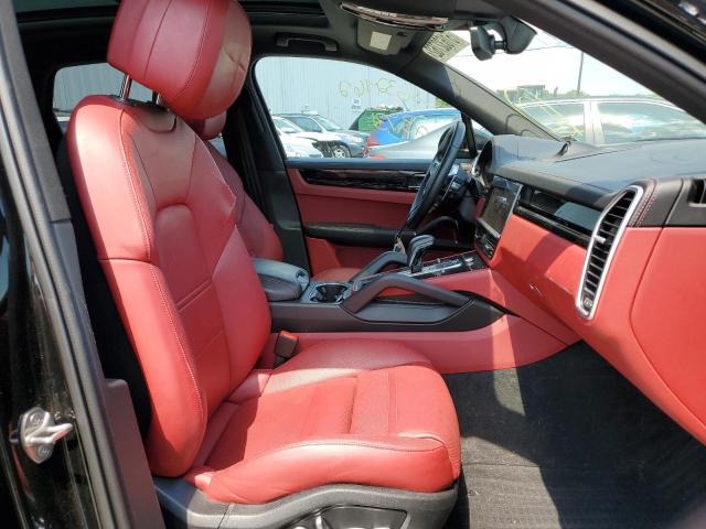 Photo 5 from auction – 2020 PORSCHE CAYENNE with VIN WP1AA2AY9LDA09258
