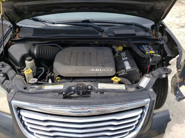 Photo 7 from auction – 2011 CHRYSLER TOWN & COU with VIN 2A4RR6DG3BR683550