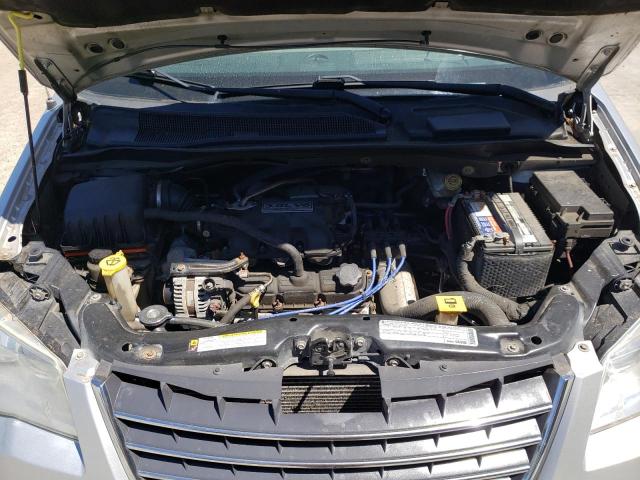 Photo 7 from auction – 2010 CHRYSLER TOWN & COU with VIN 2A4RR5D12AR346341