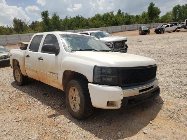 CHEVROLET SILVERADO 2011 with VIN 3GCPKSE32BG282681 - Photo from auction