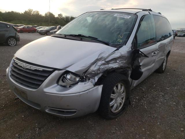 Photo 2 from auction – 2005 CHRYSLER TOWN & CNT with VIN 2C4GP54LX5R583637