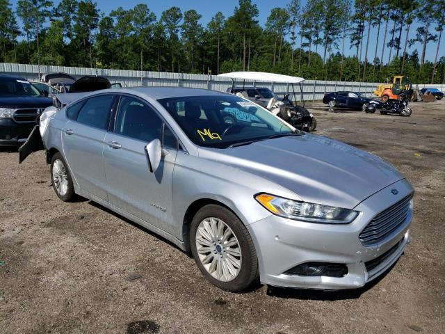 FORD FUSION SE 2015 with VIN 3FA6P0LU6FR131162 - Photo from auction