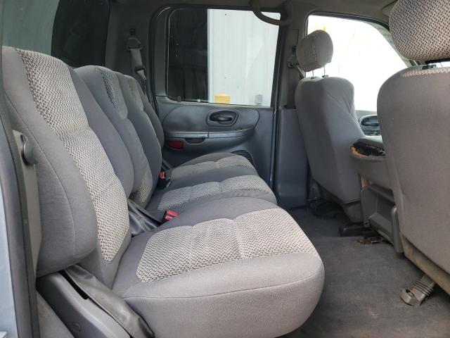 Photo 6 from auction – 2002 FORD F150 SUPER with VIN 1FTRW07692KA47938