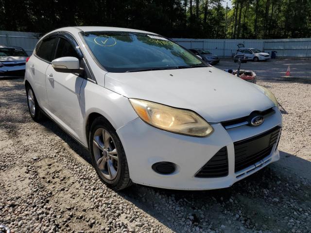 Foto 1 de la subasta – 2014 FORD FOCUS SE con VIN 1FADP3K28EL345074