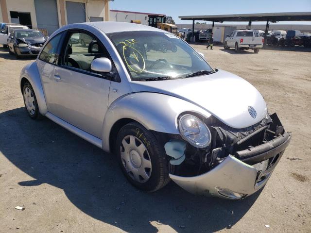VOLKSWAGEN NEW BEETLE 2000 with VIN 3VWBC21C6YM430996 - Photo from auction