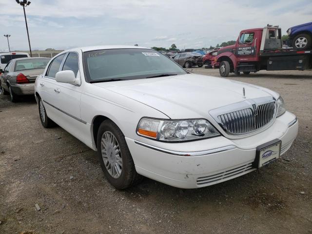 LINCOLN TOWN CAR S 2008 with VIN 2LNHM82V18X646767 - Photo from auction
