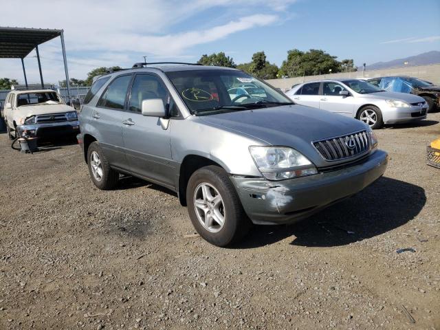 LEXUS RX 2001 with VIN JTJGF10U010106971 - Photo from auction