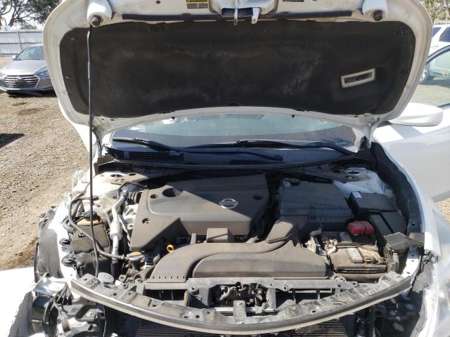 Photo 7 from auction – 2015 NISSAN ALTIMA 2.5 with VIN 1N4AL3AP9FN875121