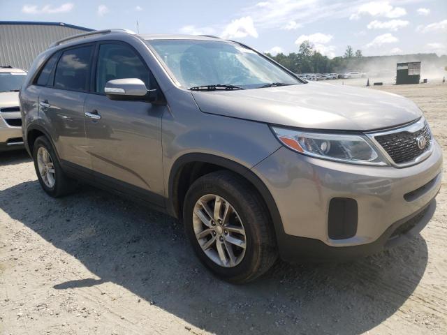KIA SORENTO LX 2015 with VIN 5XYKT4A71FG640028 - Photo from auction