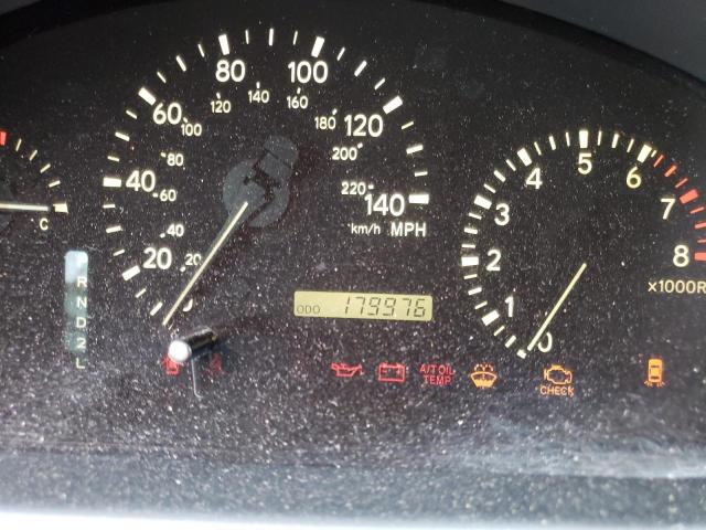 Photo 8 from auction – 2001 LEXUS RX 300 with VIN JTJHF10U910213652