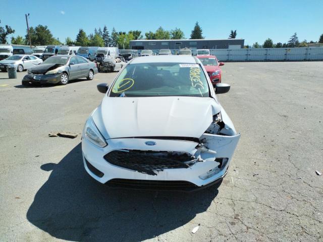 Photo 9 from auction – 2018 FORD FOCUS S with VIN 1FADP3E25JL217431