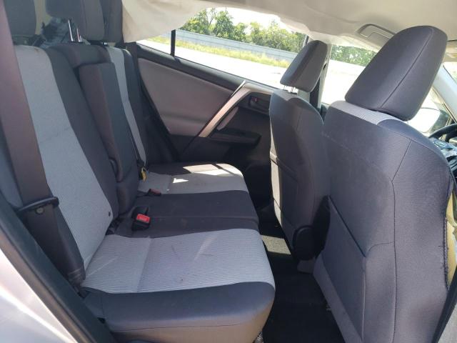 Photo 6 from auction – 2015 TOYOTA RAV4 LE with VIN JTMBFREV1FJ031194