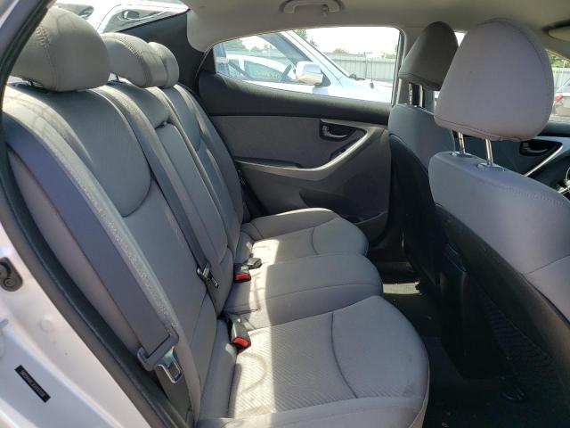 Photo 6 from auction – 2012 HYUNDAI ELANTRA GL with VIN 5NPDH4AE3CH103108