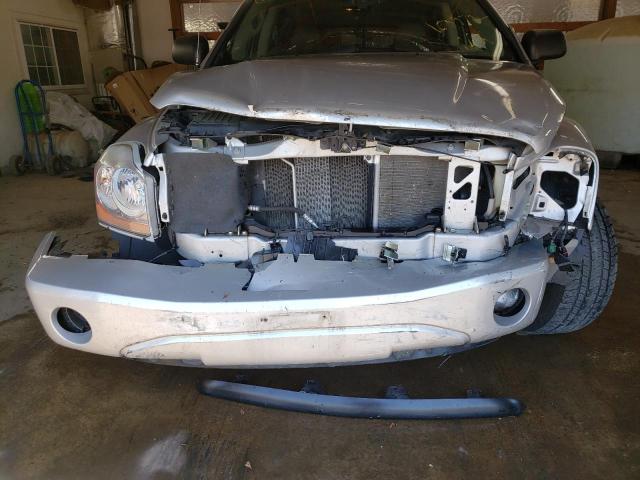 Photo 9 from auction – 2004 DODGE DURANGO LI with VIN 1D8HB58D74F103972