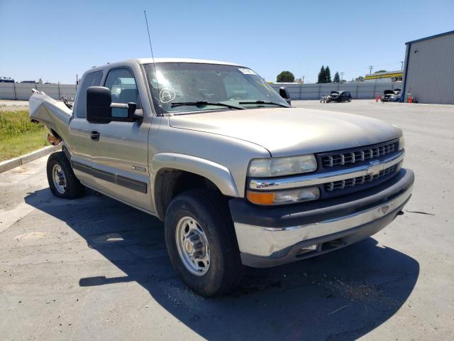 CHEVROLET SILVERADO 2000 with VIN 1GCGK29U5YE413377 - Photo from auction