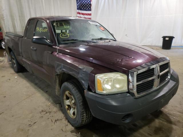 DODGE DAKOTA ST 2005 with VIN 1D7HW22K35S137155 - Photo from auction