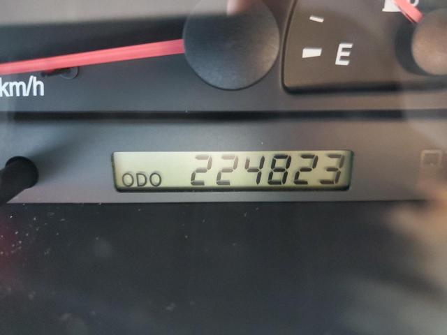 Photo 8 from auction – 2003 TOYOTA CAMRY LE with VIN 4T1BE32K73U748392