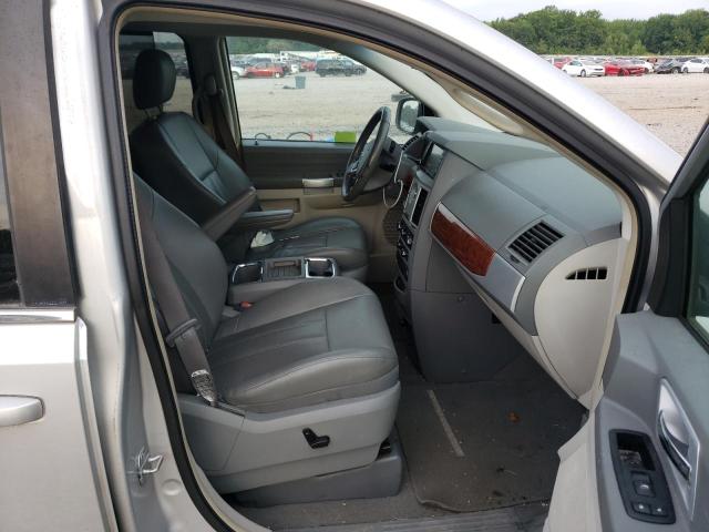 Photo 5 from auction – 2008 CHRYSLER TOWN & COU with VIN 2A8HR54P18R821339