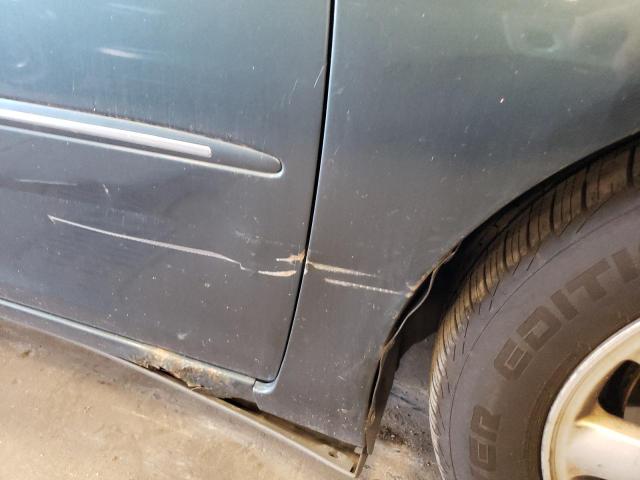 Photo 9 from auction – 2003 TOYOTA CAMRY LE with VIN 4T1BF30KX3U548039