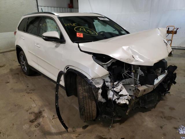 Photo 1 from auction – 2019 TOYOTA HIGHLANDER with VIN 5TDJZRFH9KS593143