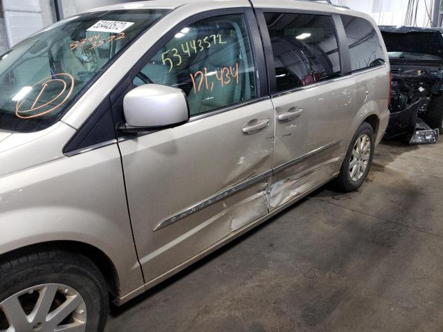 Photo 9 from auction – 2013 CHRYSLER TOWN & COU with VIN 2C4RC1BG2DR539858