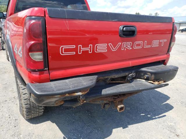 Photo 9 from auction – 2004 CHEVROLET SILVERADO with VIN 1GCHK29UX4E254127