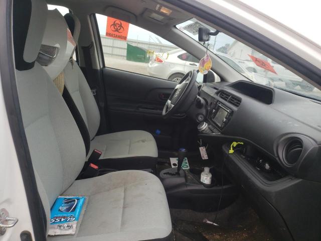 Photo 5 from auction – 2016 TOYOTA PRIUS C with VIN JTDKDTB39G1125573