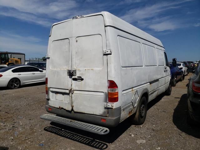 Photo 4 from auction – 2006 DODGE SPRINTER 2 with VIN WD0PD744765959410