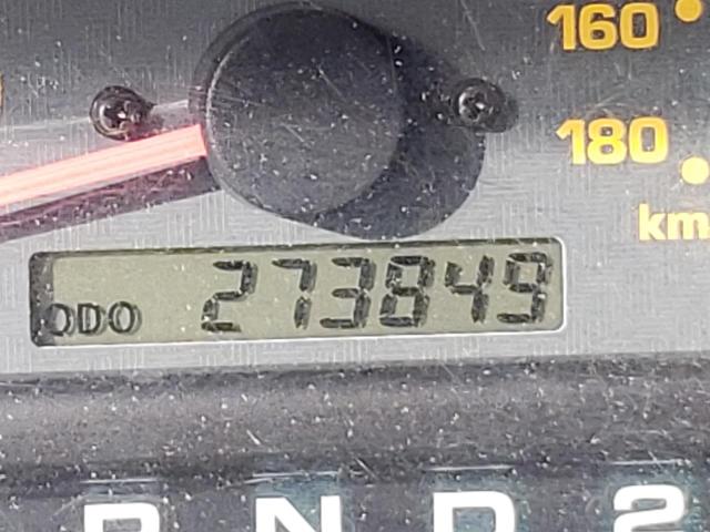 Photo 8 from auction – 2001 TOYOTA 4RUNNER SR with VIN JT3HN86R419047428