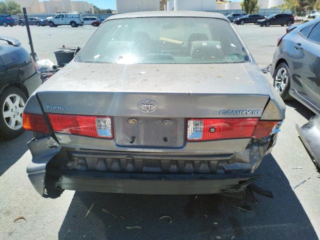 Photo 9 from auction – 2000 TOYOTA CAMRY CE with VIN 4T1BG22K1YU690159