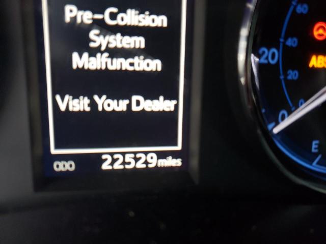Photo 8 from auction – 2018 TOYOTA COROLLA L with VIN 2T1BURHE3JC026438