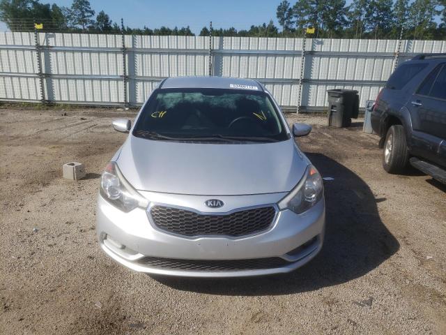 Photo 9 from auction – 2016 KIA FORTE LX with VIN KNAFK5A87G5607495