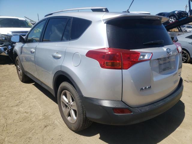 Photo 3 from auction – 2015 TOYOTA RAV4 XLE with VIN JTMRFREV1FJ030335