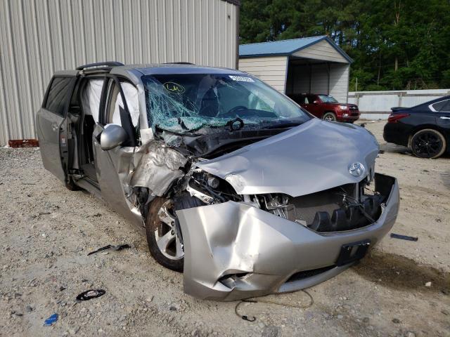 TOYOTA SIENNA LE 2016 with VIN 5TDKK3DC7GS718497 - Photo from auction