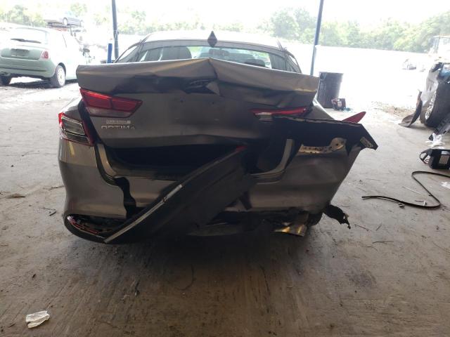 Photo 9 from auction – 2017 KIA OPTIMA LX with VIN 5XXGT4L36HG125002