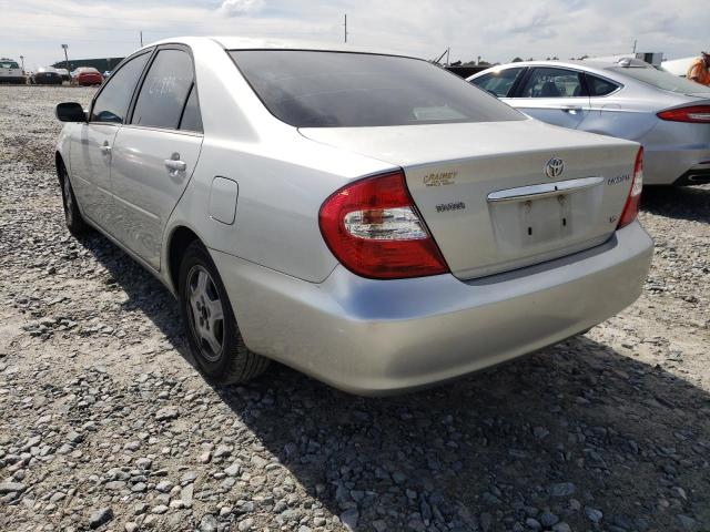 Photo 3 from auction – 2003 TOYOTA CAMRY LE with VIN 4T1BF32KX3U556655