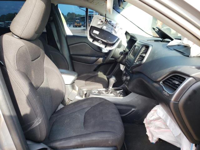 Photo 5 from auction – 2019 JEEP CHEROKEE L with VIN 1C4PJLCBXKD382107