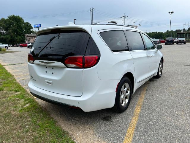 Photo 4 from auction – 2017 CHRYSLER PACIFICA T with VIN 2C4RC1EG8HHR63342