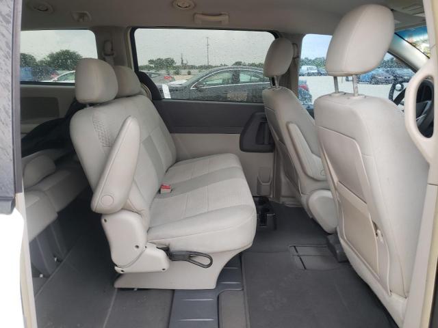 Photo 6 from auction – 2008 CHRYSLER TOWN & COU with VIN 2A8HR44H08R103154