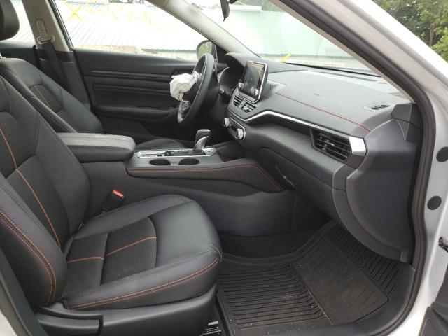 Photo 5 from auction – 2022 NISSAN ALTIMA SR with VIN 1N4BL4CW1NN369523