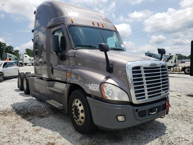 FREIGHTLINER CASCADIA 1 2014 with VIN 3AKJGLD57ESFK4310 - Photo from auction