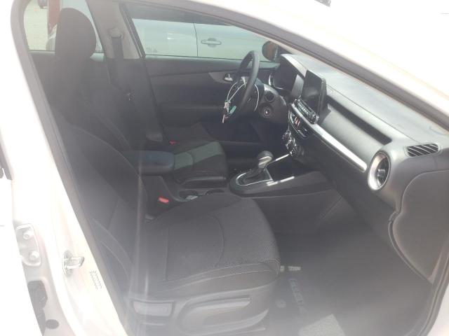 Photo 5 from auction – 2021 KIA FORTE FE with VIN 3KPF24AD3ME384642