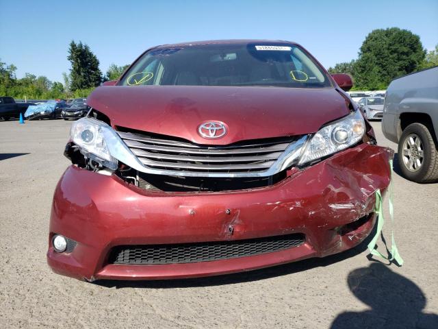Photo 9 from auction – 2017 TOYOTA SIENNA XLE with VIN 5TDYZ3DC0HS790889
