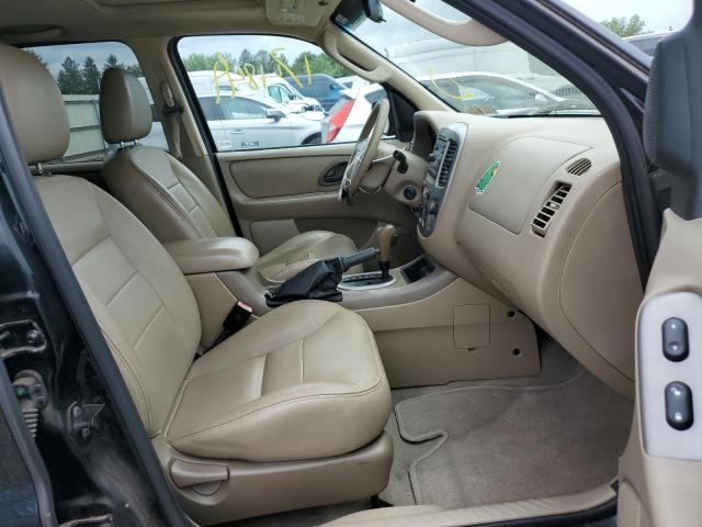 Photo 5 from auction – 2005 FORD ESCAPE XLT with VIN 1FMYU93195KA25681