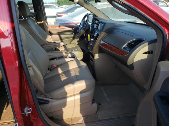 Photo 5 from auction – 2016 CHRYSLER TOWN & COU with VIN 2C4RC1BG1GR253116