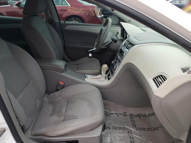 Photo 5 from auction – 2012 CHEVROLET MALIBU LS with VIN 1G1ZB5E04CF356498