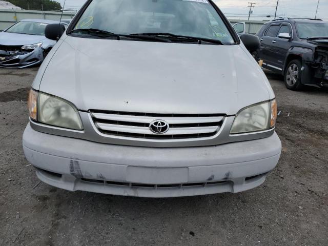 Photo 9 from auction – 2003 TOYOTA SIENNA CE with VIN 4T3ZF19C33U536448